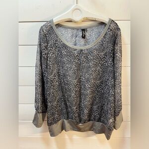 HOLLYWOOD ERA LIFE Leopard Print Blouse XXL – NWT
